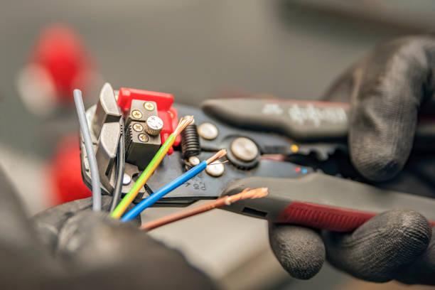 Best Electrician Near Me  in Evadale, TX